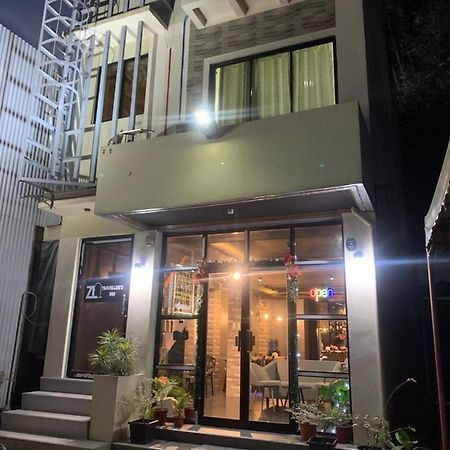 Zl Travelers Inn Batuan Eksteriør billede