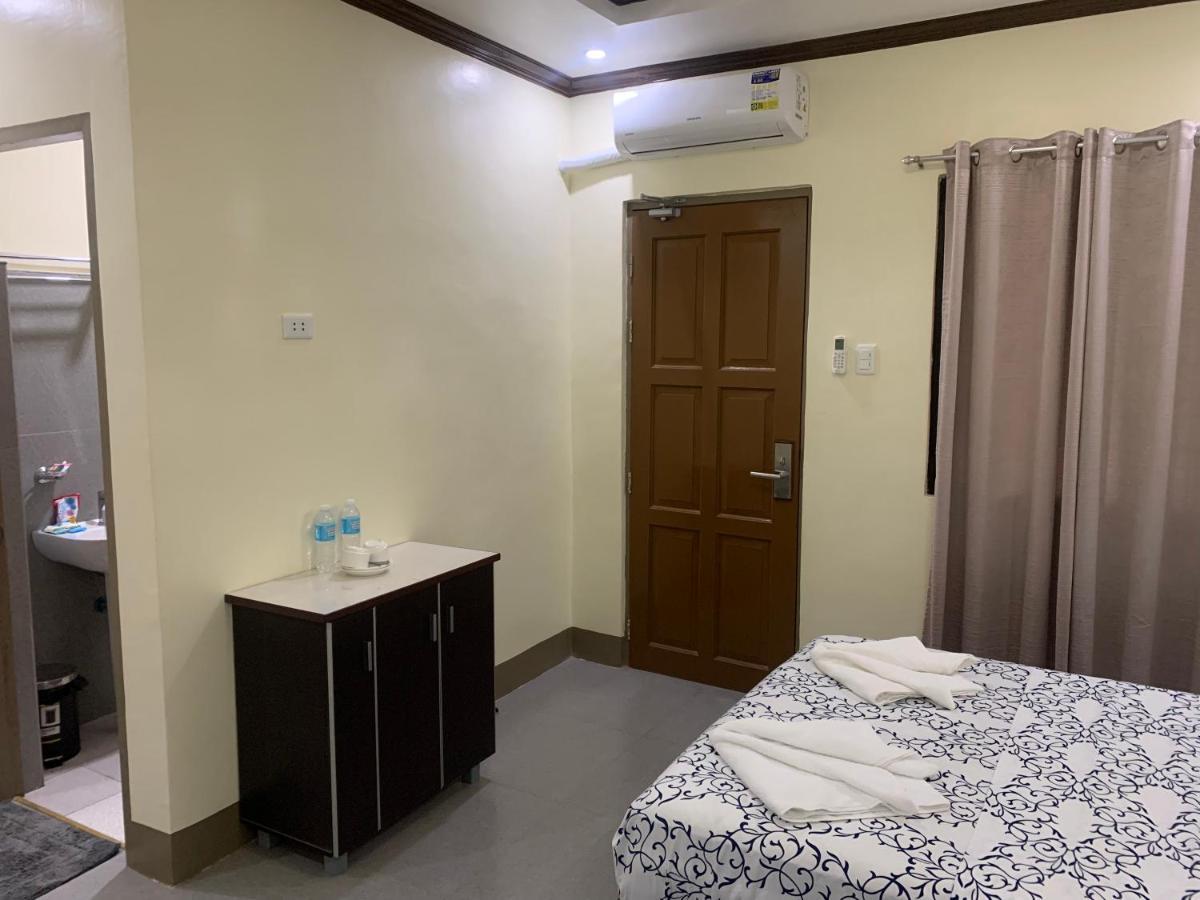 Zl Travelers Inn Batuan Eksteriør billede