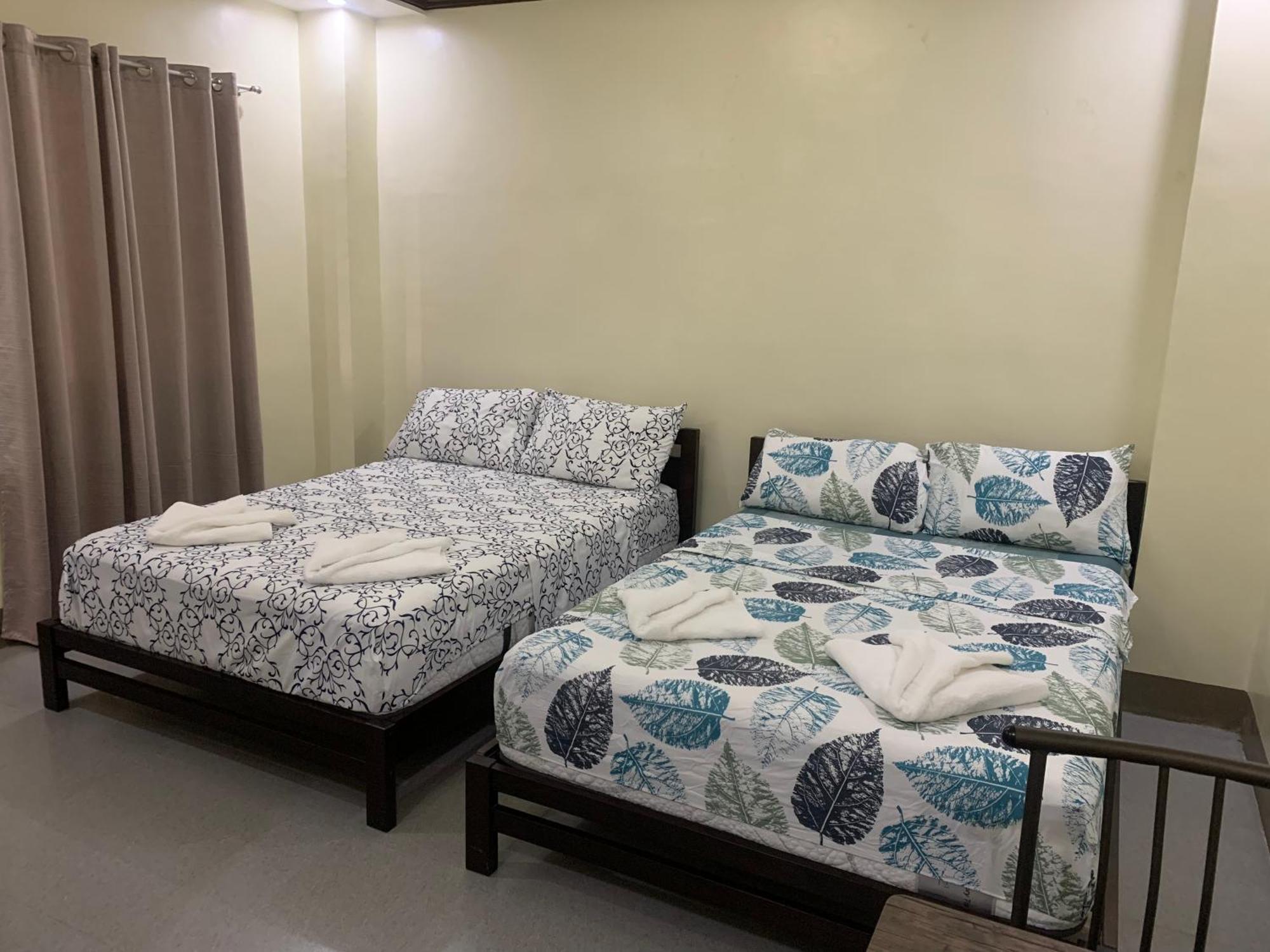 Zl Travelers Inn Batuan Eksteriør billede